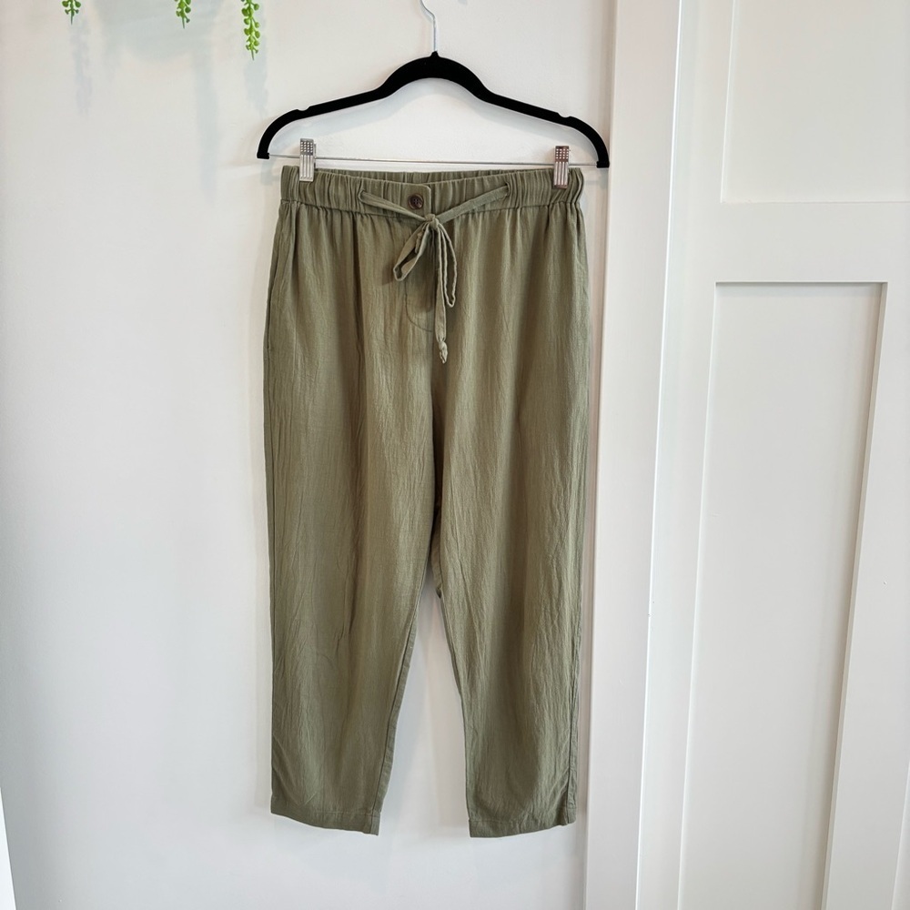 Everly Women's Olive Green Lightweight Cropped Pull On Pant Tie Waist Size Small